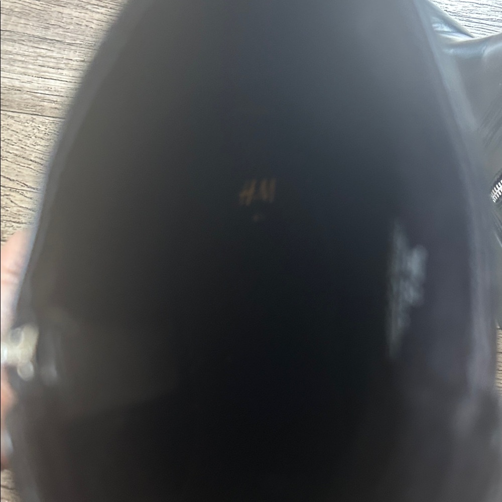 H&M Glossy Black Ankle Booties - Picture 7 of 9